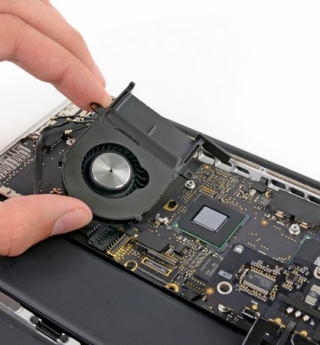 Macbook repair in Hoi An