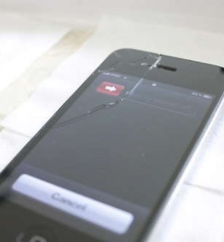 Repair touchscreen iPhone 4, 4S